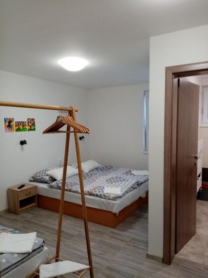 Ivachnova 84 Hotel Ngoại thất bức ảnh