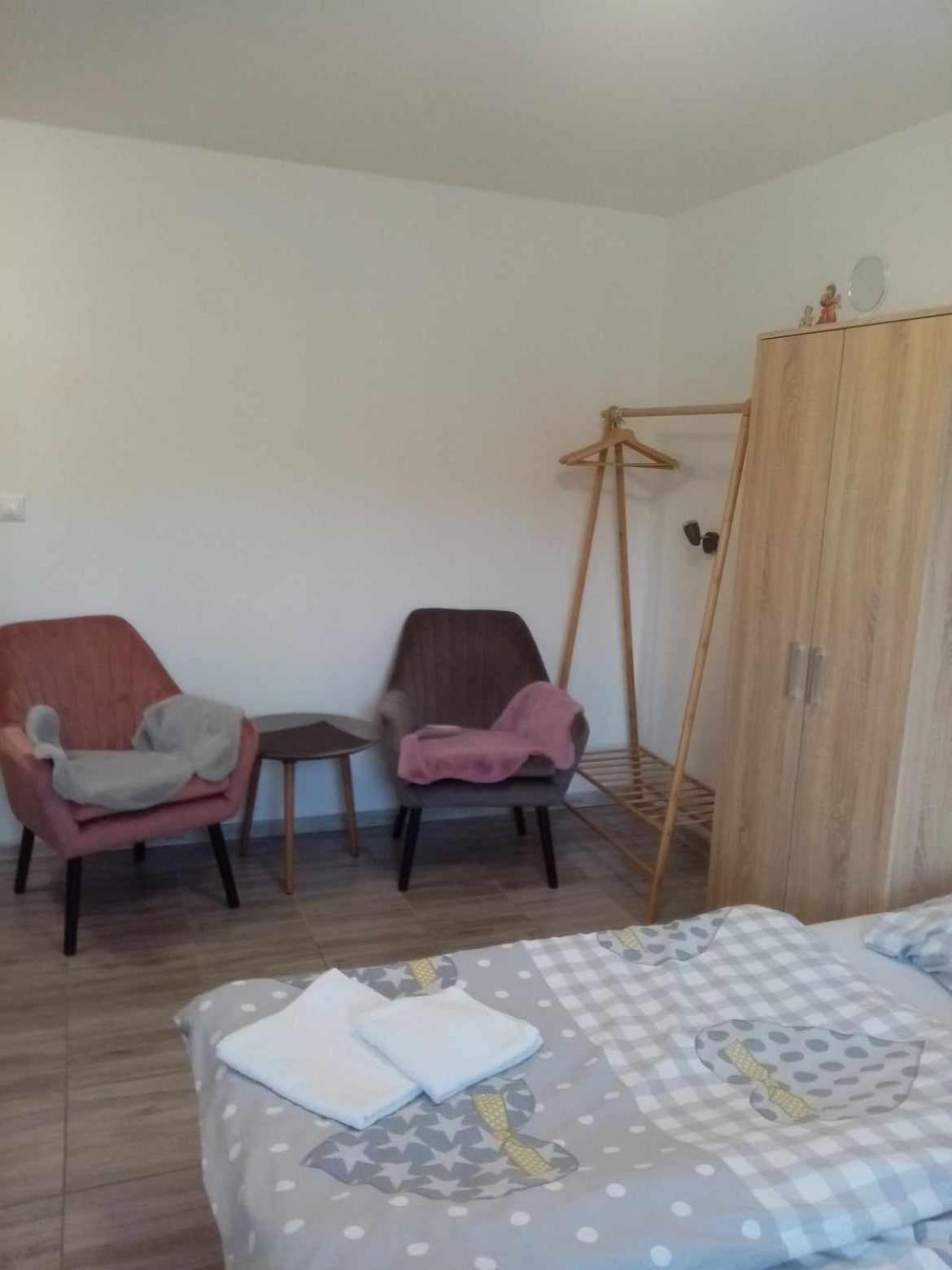 Ivachnova 84 Hotel Ngoại thất bức ảnh