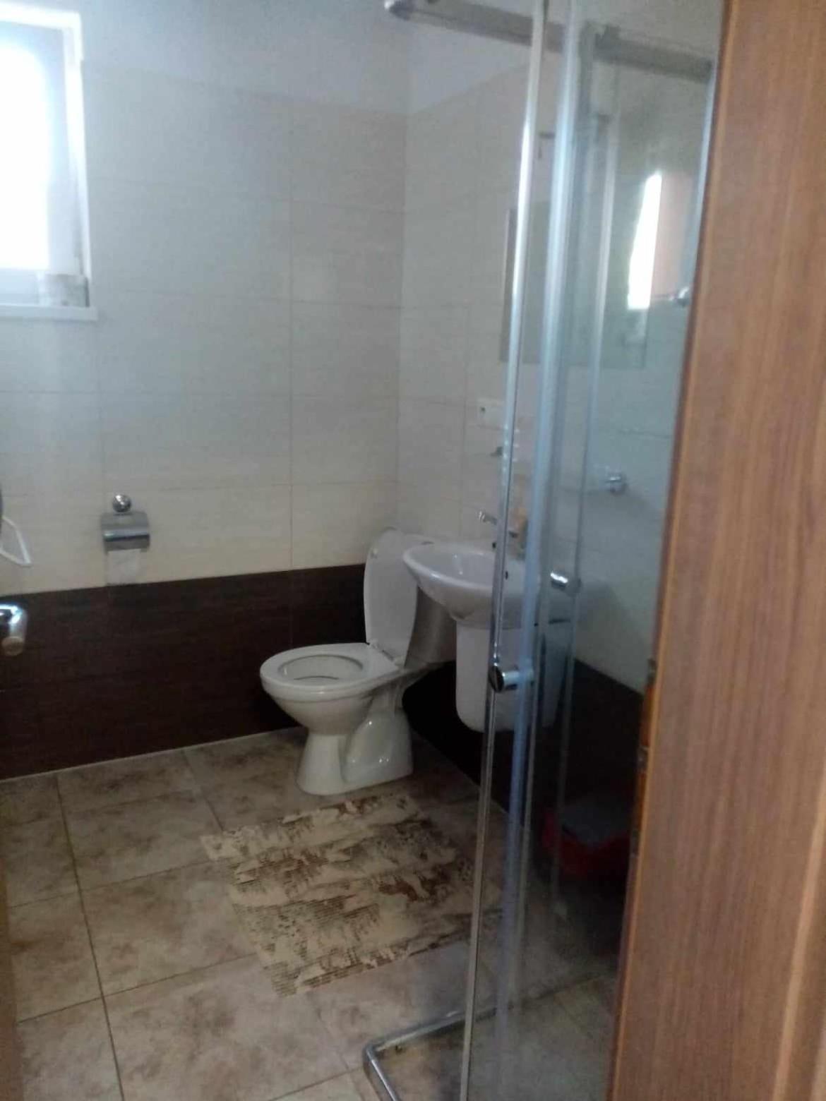 Ivachnova 84 Hotel Ngoại thất bức ảnh