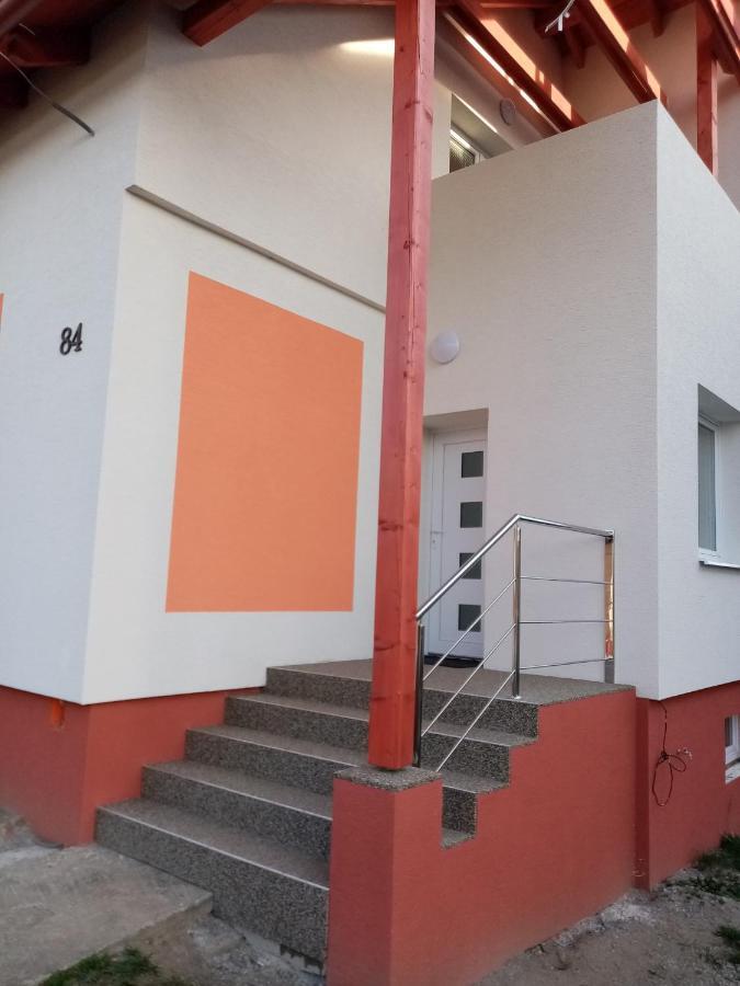 Ivachnova 84 Hotel Ngoại thất bức ảnh